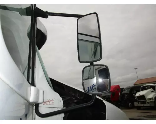 FREIGHTLINER COLUMBIA Mirror (Side View)