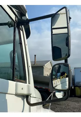 FREIGHTLINER COLUMBIA Mirror (Side View)