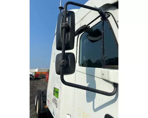 FREIGHTLINER COLUMBIA Mirror (Side View)