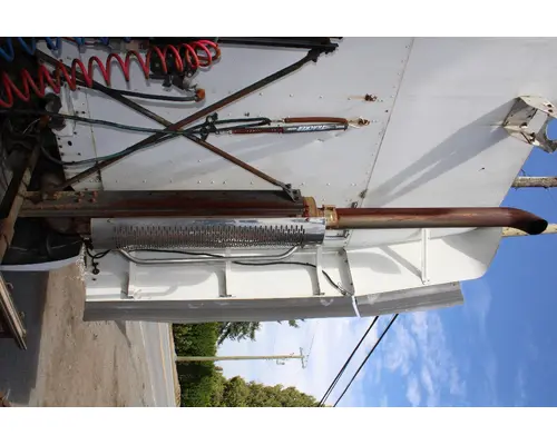 FREIGHTLINER COLUMBIA Muffler