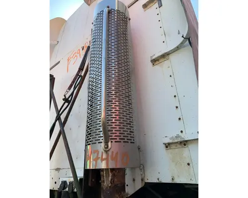 FREIGHTLINER COLUMBIA Muffler