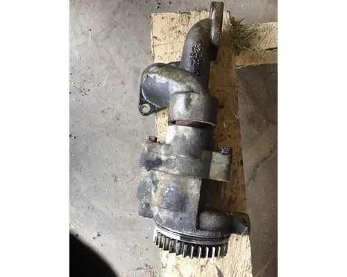 FREIGHTLINER COLUMBIA Oil Pump