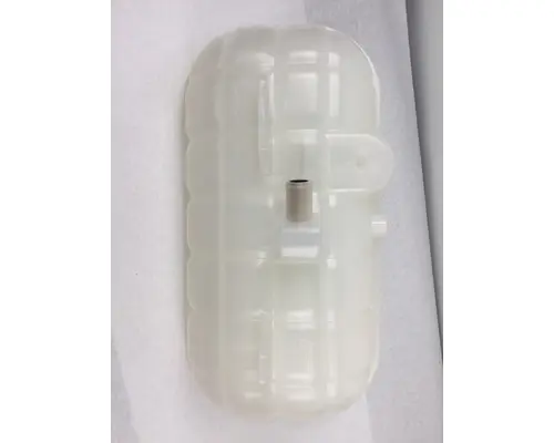 FREIGHTLINER COLUMBIA RADIATOR SURGE TANK