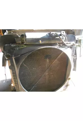 FREIGHTLINER COLUMBIA Radiator