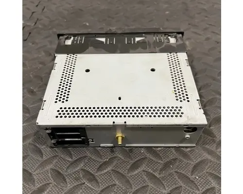 FREIGHTLINER COLUMBIA Radio