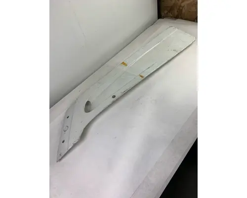 FREIGHTLINER COLUMBIA SUN VISOR
