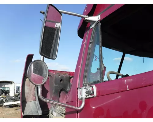 FREIGHTLINER COLUMBIA Side View Mirror