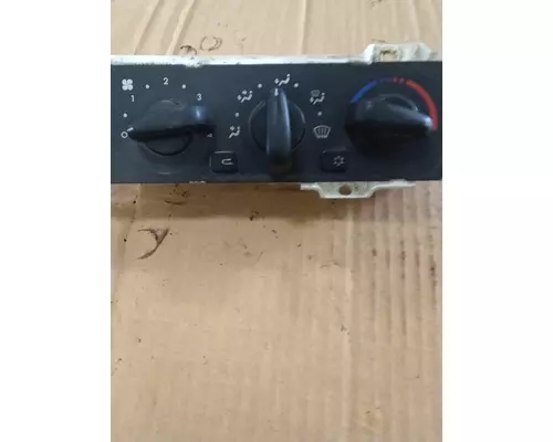 FREIGHTLINER COLUMBIA Temperature Control