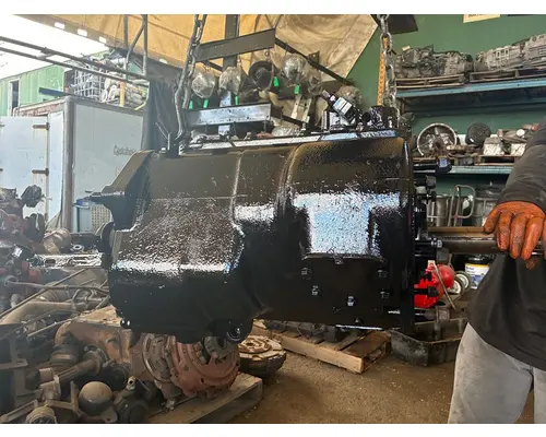 FREIGHTLINER COLUMBIA Transmission Assembly