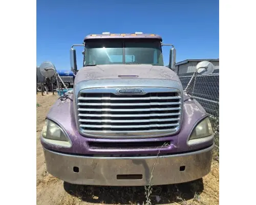 FREIGHTLINER COLUMBIA Vehicle For Sale
