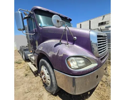 FREIGHTLINER COLUMBIA Vehicle For Sale