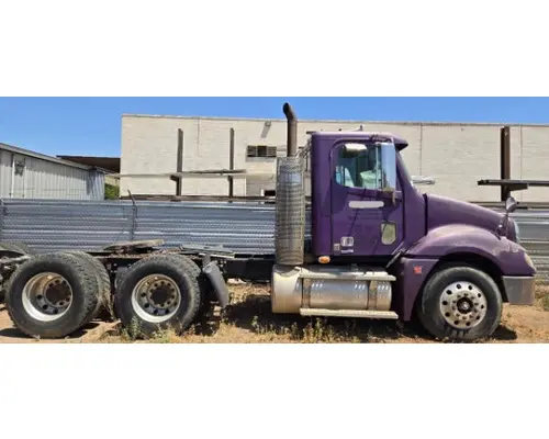 FREIGHTLINER COLUMBIA Vehicle For Sale