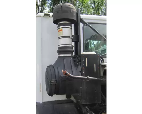 FREIGHTLINER CONDOR LOW CAB FORWARD Air Cleaner