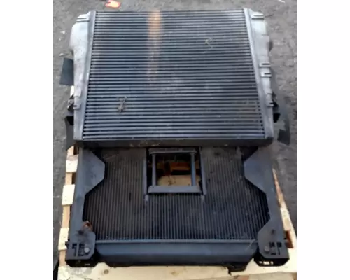 FREIGHTLINER CONDOR LOW CAB FORWARD Radiator