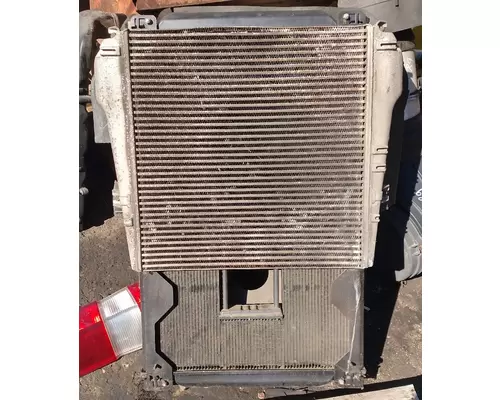 FREIGHTLINER CONDOR LOW CAB FORWARD Radiator