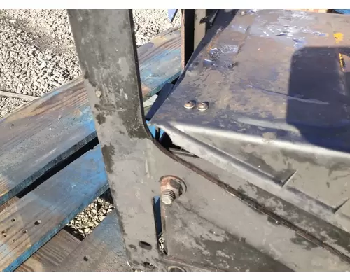 FREIGHTLINER CONDOR BATTERY BOX