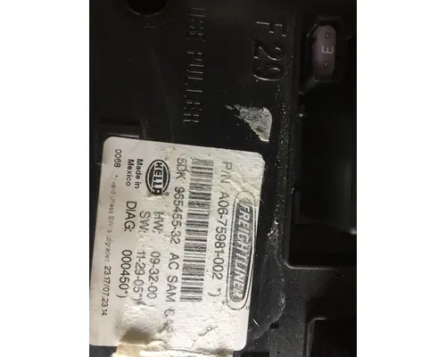 FREIGHTLINER CONVENTIONAL ECM