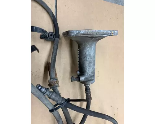 FREIGHTLINER CONVENTIONAL Tranny parts