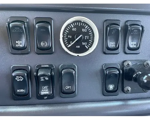 FREIGHTLINER CORONADO 108 SD Vehicle For Sale