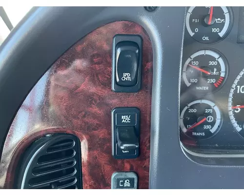 FREIGHTLINER CORONADO 114 SD Vehicle For Sale