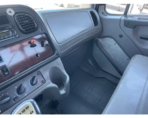 FREIGHTLINER CORONADO 114 SD Vehicle For Sale