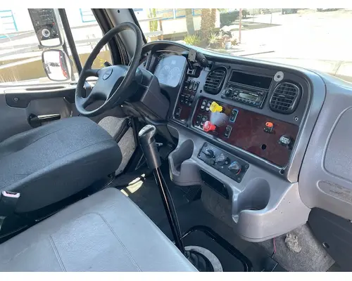 FREIGHTLINER CORONADO 114 SD Vehicle For Sale