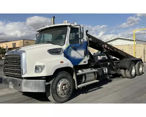 FREIGHTLINER CORONADO 114 SD Vehicle For Sale