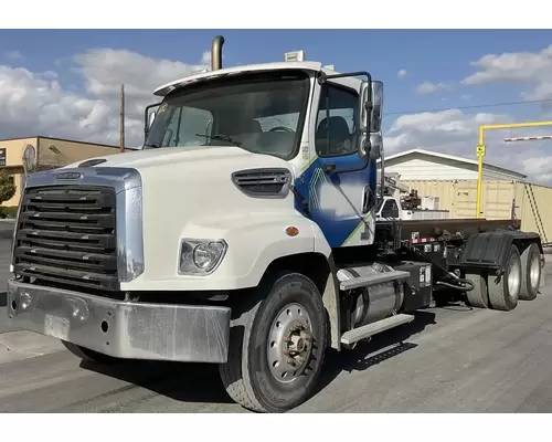 FREIGHTLINER CORONADO 114 SD Vehicle For Sale