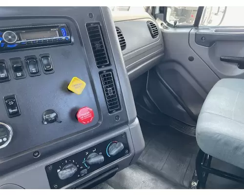 FREIGHTLINER CORONADO 114 SD Vehicle For Sale