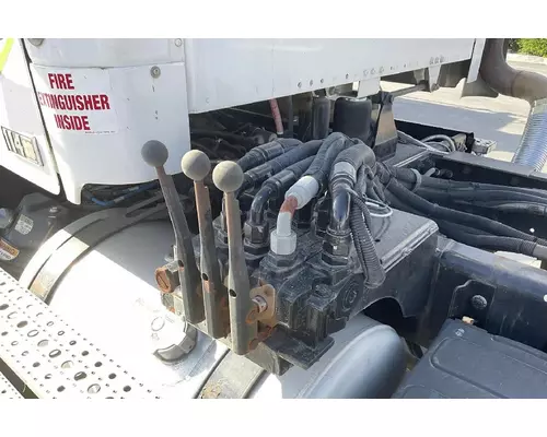 FREIGHTLINER CORONADO 114 SD Vehicle For Sale