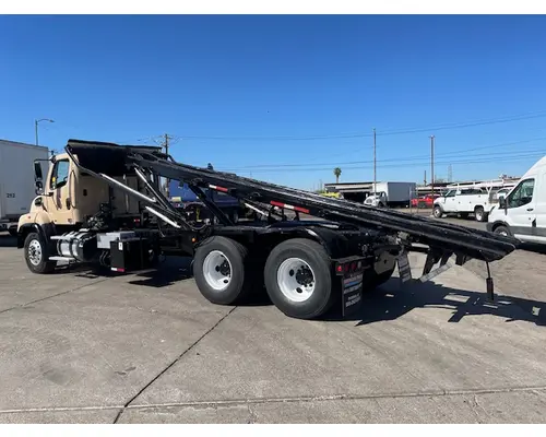 FREIGHTLINER CORONADO 114 SD Vehicle For Sale