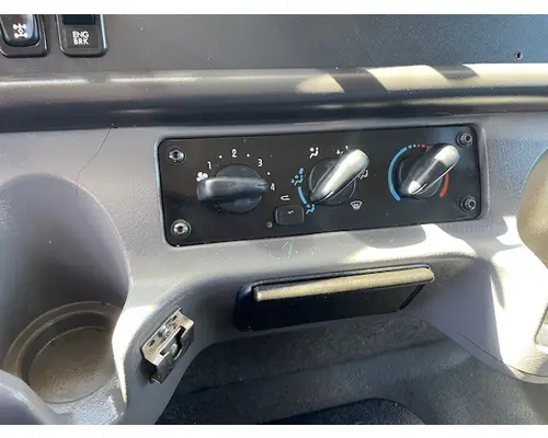 FREIGHTLINER CORONADO 114 SD Vehicle For Sale