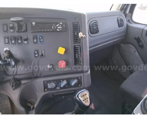 FREIGHTLINER CORONADO 114 SD Vehicle For Sale