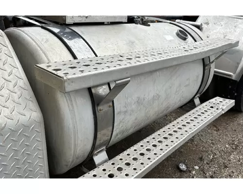 FREIGHTLINER CORONADO 122 SD Fuel Tank