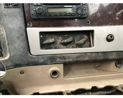 FREIGHTLINER CORONADO 122 SD Temperature Control