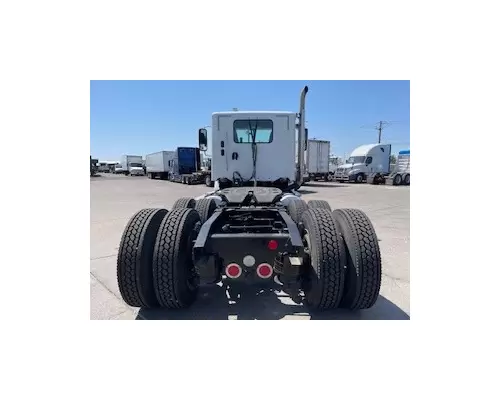 FREIGHTLINER CORONADO 122 SD Vehicle For Sale