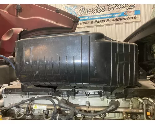 FREIGHTLINER CORONADO 132 Air Cleaner