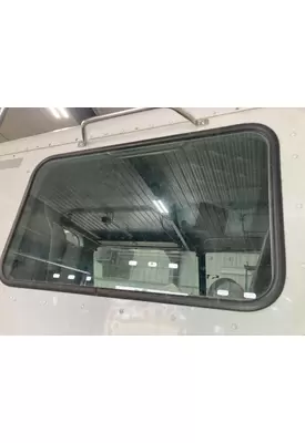 FREIGHTLINER CORONADO 132 Back Glass