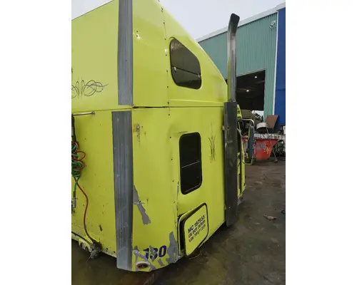 FREIGHTLINER CORONADO 132 Cab Mount