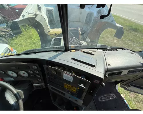 FREIGHTLINER CORONADO 132 Dash Assembly