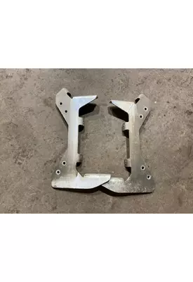 FREIGHTLINER CORONADO 132 Engine Brackets, Misc.