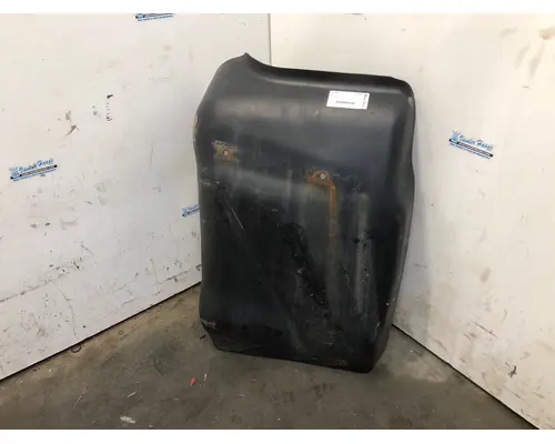 FREIGHTLINER CORONADO 132 Fender