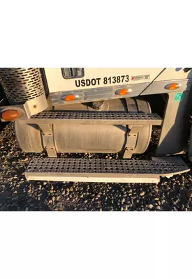 FREIGHTLINER CORONADO 132 Fuel Tank Strap