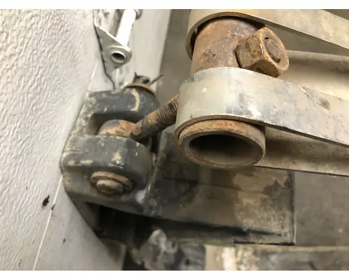 FREIGHTLINER CORONADO 132 Fuel Tank Strap