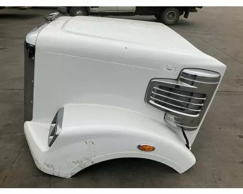 FREIGHTLINER CORONADO 132 Hood