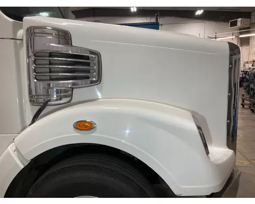 FREIGHTLINER CORONADO 132 Hood