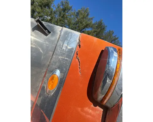 FREIGHTLINER CORONADO 132 Hood