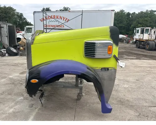 FREIGHTLINER CORONADO 132 Hood