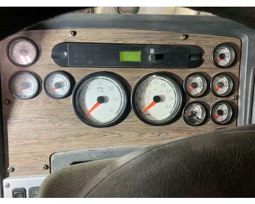 FREIGHTLINER CORONADO 132 Instrument Cluster