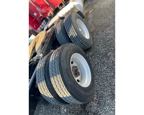 FREIGHTLINER CORONADO 132 VEHICLE FOR SALE